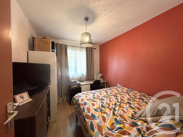 Appartement T4 à vendre - 4 pièces - 77.77 m2 - LA MOTTE SERVOLEX - 73 - RHONE-ALPES - Century 21 Immobilière De La Vallée