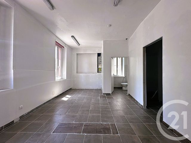 Appartement T3 à vendre - 3 pièces - 69.17 m2 - CHAMBERY - 73 - RHONE-ALPES - Century 21 Immobilière De La Vallée