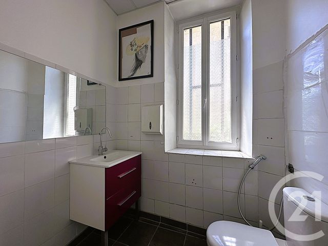 Appartement T3 à vendre - 3 pièces - 69.17 m2 - CHAMBERY - 73 - RHONE-ALPES - Century 21 Immobilière De La Vallée