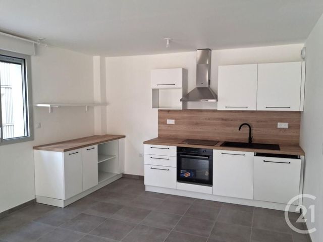 Appartement T3 à louer - 3 pièces - 69.1 m2 - COGNIN - 73 - RHONE-ALPES - Century 21 Immobilière De La Vallée