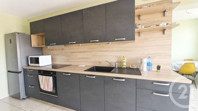 Appartement F4 à vendre - 5 pièces - 83.39 m2 - CHAMBERY - 73 - RHONE-ALPES - Century 21 Immobilière De La Vallée