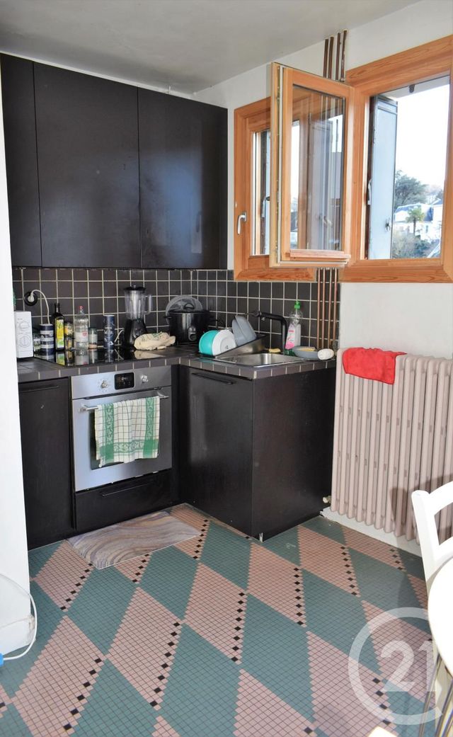 Appartement F1 à louer - 1 pièce - 32.31 m2 - CHAMBERY - 73 - RHONE-ALPES - Century 21 Immobilière De La Vallée