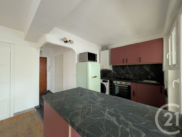 Appartement T3 à vendre - 3 pièces - 50.7 m2 - CHAMBERY - 73 - RHONE-ALPES - Century 21 Immobilière De La Vallée