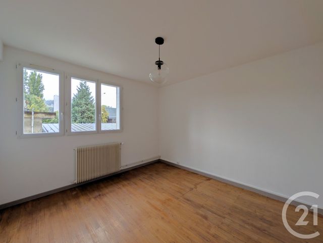Appartement T3 à vendre - 3 pièces - 50.7 m2 - CHAMBERY - 73 - RHONE-ALPES - Century 21 Immobilière De La Vallée