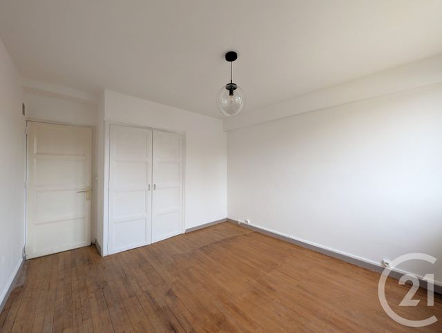 Appartement T3 à vendre - 3 pièces - 50.7 m2 - CHAMBERY - 73 - RHONE-ALPES - Century 21 Immobilière De La Vallée