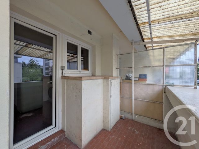 Appartement T3 à vendre - 3 pièces - 50.7 m2 - CHAMBERY - 73 - RHONE-ALPES - Century 21 Immobilière De La Vallée