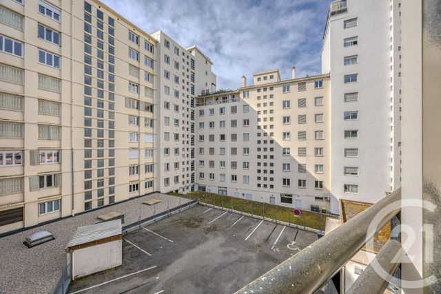 Appartement Studio à vendre - 1 pièce - 20.5 m2 - CHAMBERY - 73 - RHONE-ALPES - Century 21 Immobilière De La Vallée