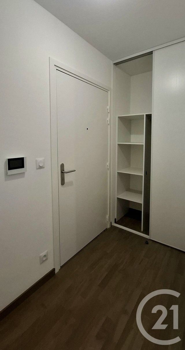 Appartement T3 à louer - 3 pièces - 64.71 m2 - CHAMBERY - 73 - RHONE-ALPES - Century 21 Immobilière De La Vallée