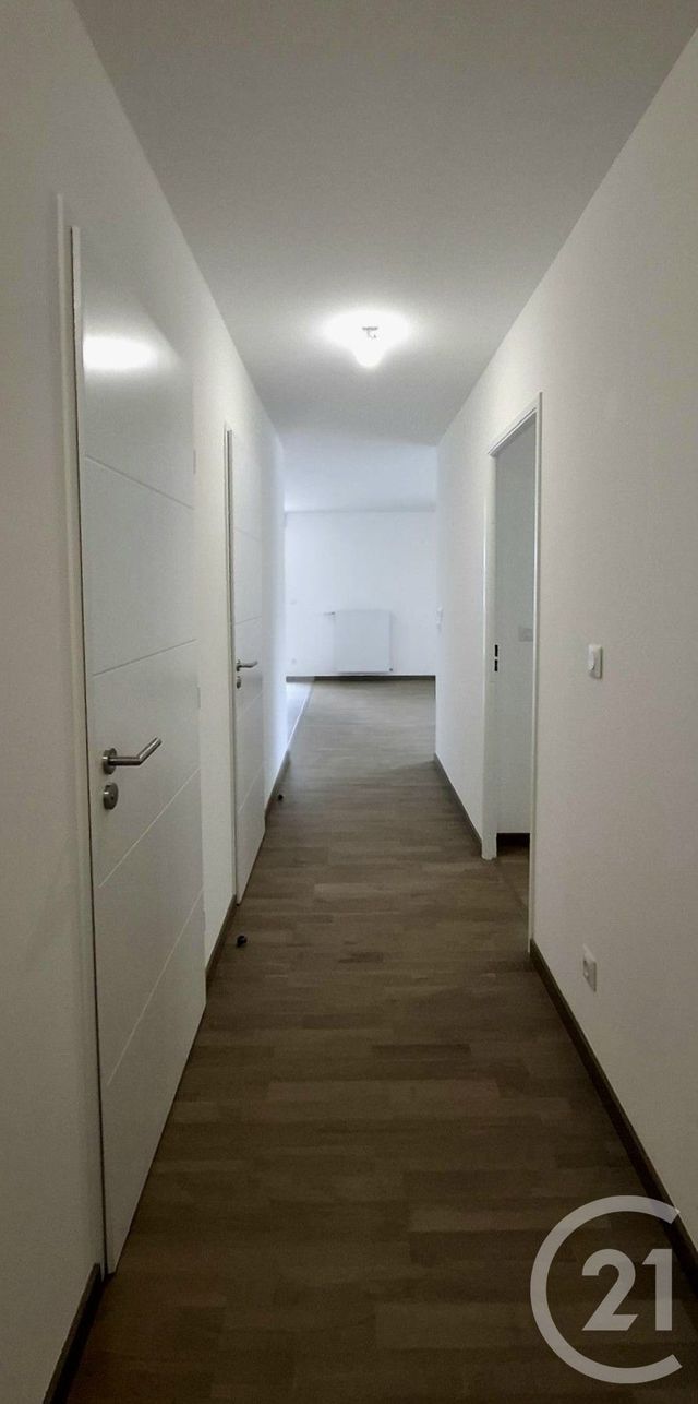 Appartement T3 à louer - 3 pièces - 64.71 m2 - CHAMBERY - 73 - RHONE-ALPES - Century 21 Immobilière De La Vallée