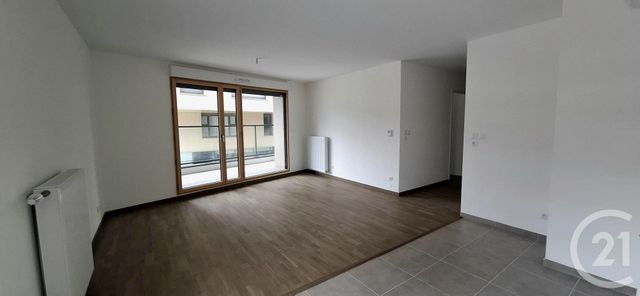 Appartement T3 à louer - 3 pièces - 64.71 m2 - CHAMBERY - 73 - RHONE-ALPES - Century 21 Immobilière De La Vallée