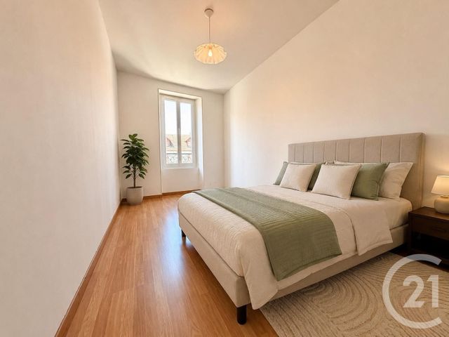 Appartement T4 à vendre - 4 pièces - 106.0 m2 - LE PONT DE BEAUVOISIN - 38 - RHONE-ALPES - Century 21 Immobilière De La Vallée