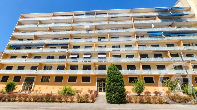 Appartement F4 à vendre - 4 pièces - 81.8 m2 - CHAMBERY - 73 - RHONE-ALPES - Century 21 Immobilière De La Vallée