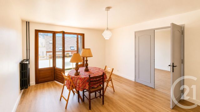 Appartement F4 à vendre - 4 pièces - 81.8 m2 - CHAMBERY - 73 - RHONE-ALPES - Century 21 Immobilière De La Vallée
