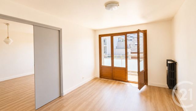 Appartement F4 à vendre - 4 pièces - 81.8 m2 - CHAMBERY - 73 - RHONE-ALPES - Century 21 Immobilière De La Vallée