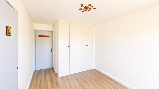 Appartement F4 à vendre - 4 pièces - 81.8 m2 - CHAMBERY - 73 - RHONE-ALPES - Century 21 Immobilière De La Vallée