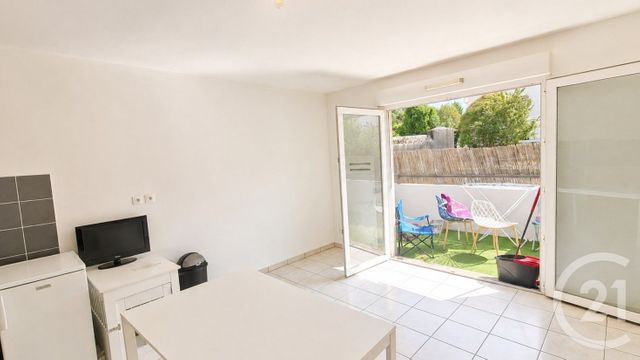 Appartement T3 à vendre - 3 pièces - 58.07 m2 - CHAMBERY - 73 - RHONE-ALPES - Century 21 Immobilière De La Vallée