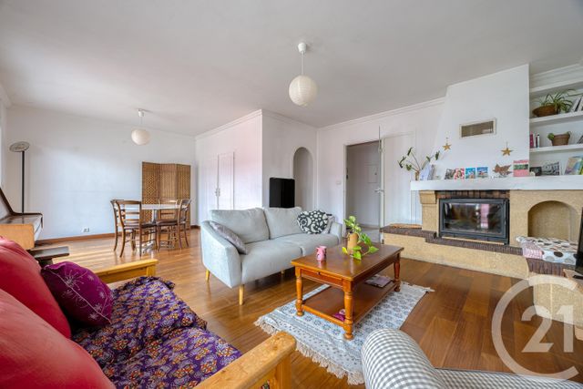 Appartement T5 à vendre - 5 pièces - 99.16 m2 - CHAMBERY - 73 - RHONE-ALPES - Century 21 Immobilière De La Vallée