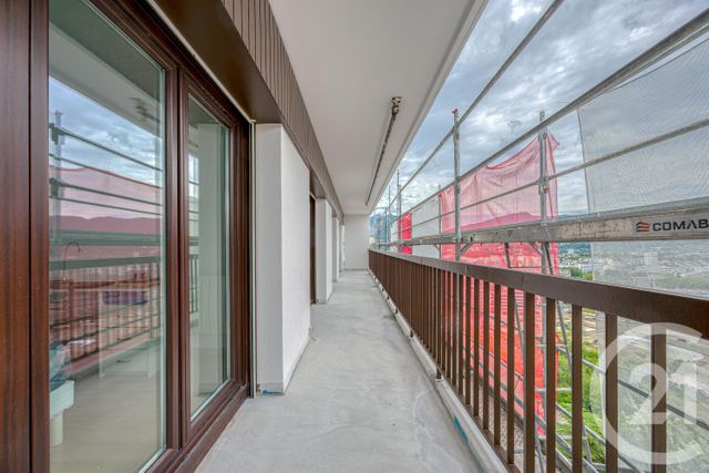 Appartement T5 à vendre - 5 pièces - 99.16 m2 - CHAMBERY - 73 - RHONE-ALPES - Century 21 Immobilière De La Vallée