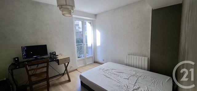 Appartement T3 à louer - 3 pièces - 59.06 m2 - CHAMBERY - 73 - RHONE-ALPES - Century 21 Immobilière De La Vallée