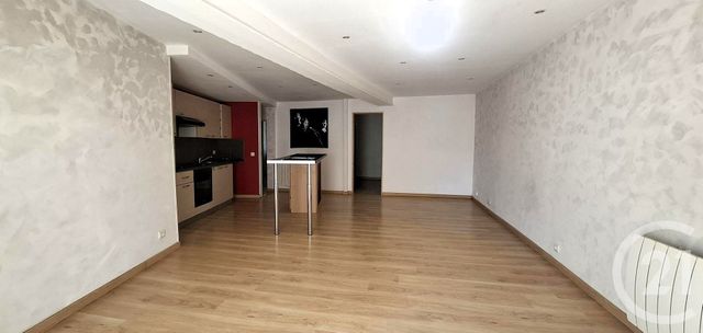 Appartement T3 à louer - 3 pièces - 59.06 m2 - CHAMBERY - 73 - RHONE-ALPES - Century 21 Immobilière De La Vallée
