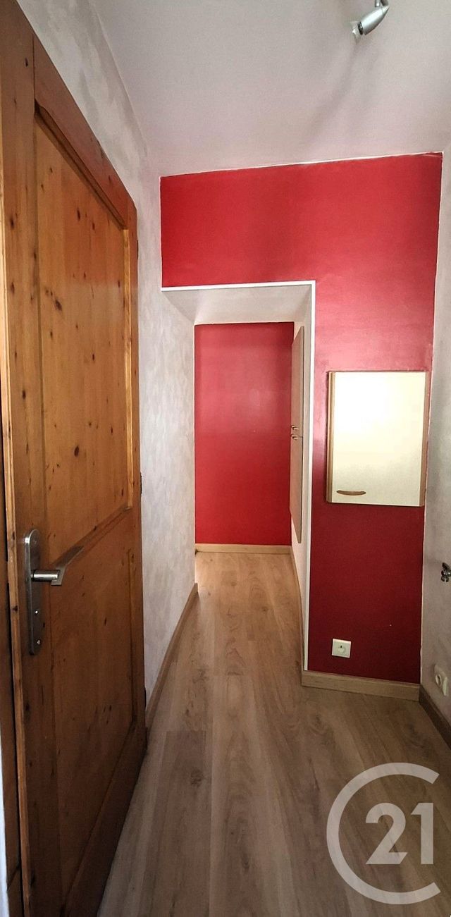 Appartement T3 à louer - 3 pièces - 59.06 m2 - CHAMBERY - 73 - RHONE-ALPES - Century 21 Immobilière De La Vallée