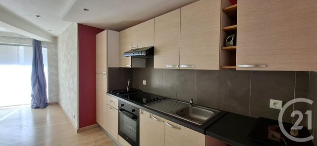 Appartement T3 à louer - 3 pièces - 59.06 m2 - CHAMBERY - 73 - RHONE-ALPES - Century 21 Immobilière De La Vallée