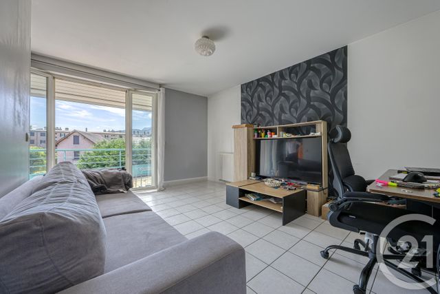 Appartement T2 à vendre - 2 pièces - 37.82 m2 - CHAMBERY - 73 - RHONE-ALPES - Century 21 Immobilière De La Vallée