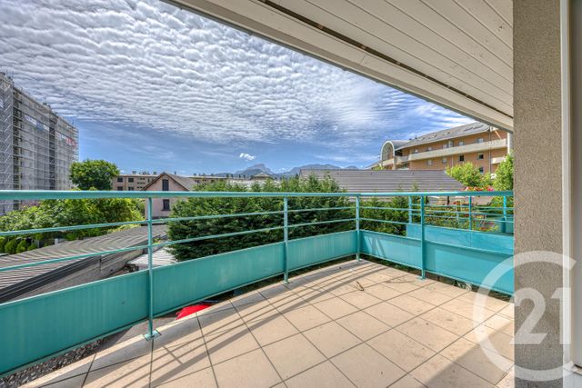Appartement T2 à vendre - 2 pièces - 37.82 m2 - CHAMBERY - 73 - RHONE-ALPES - Century 21 Immobilière De La Vallée