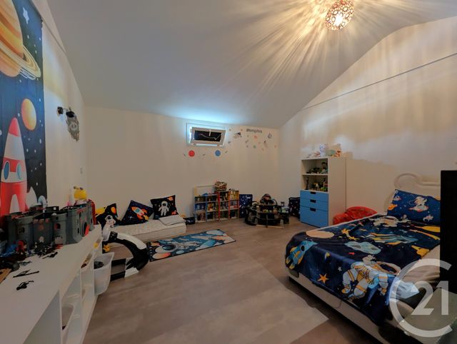 maison à vendre - 5 pièces - 189.0 m2 - LES AVENIERES VEYRINS THUELLIN - 38 - RHONE-ALPES - Century 21 Immobilière De La Vallée