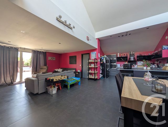 maison à vendre - 5 pièces - 189.0 m2 - LES AVENIERES VEYRINS THUELLIN - 38 - RHONE-ALPES - Century 21 Immobilière De La Vallée