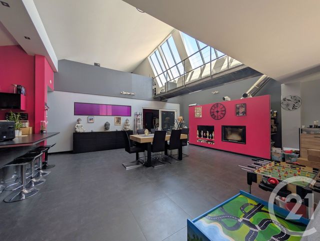 maison à vendre - 5 pièces - 189.0 m2 - LES AVENIERES VEYRINS THUELLIN - 38 - RHONE-ALPES - Century 21 Immobilière De La Vallée