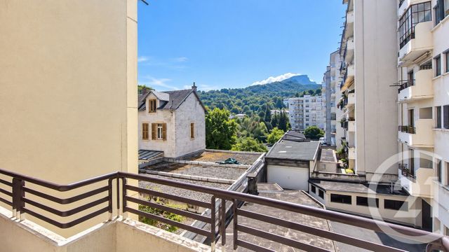 Appartement F2 à vendre - 2 pièces - 42.0 m2 - CHAMBERY - 73 - RHONE-ALPES - Century 21 Immobilière De La Vallée