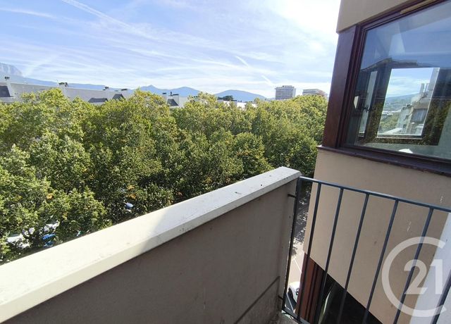 Appartement T1 à louer - 1 pièce - 35.35 m2 - CHAMBERY - 73 - RHONE-ALPES - Century 21 Immobilière De La Vallée