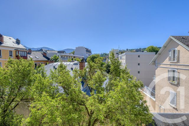 Appartement T5 à vendre - 5 pièces - 121.61 m2 - CHAMBERY - 73 - RHONE-ALPES - Century 21 Immobilière De La Vallée