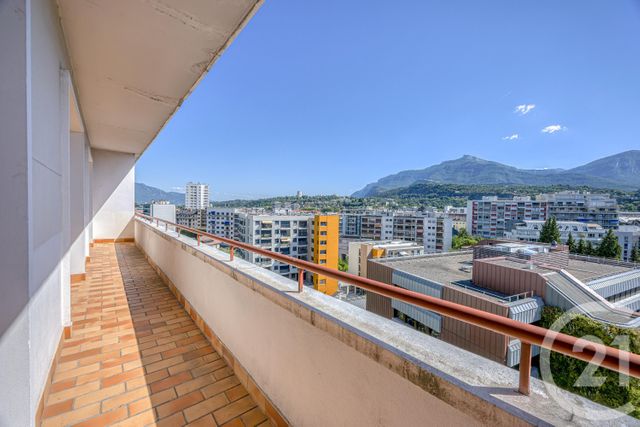 Appartement T2 à vendre - 2 pièces - 43.31 m2 - CHAMBERY - 73 - RHONE-ALPES - Century 21 Immobilière De La Vallée