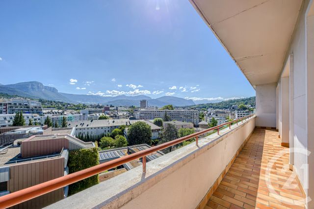 Appartement T2 à vendre - 2 pièces - 43.31 m2 - CHAMBERY - 73 - RHONE-ALPES - Century 21 Immobilière De La Vallée