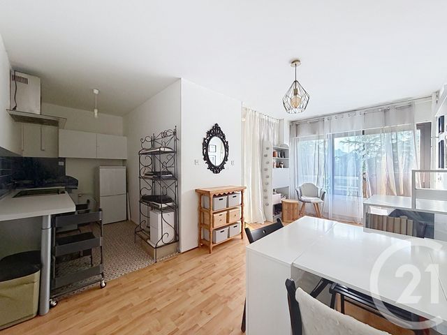 Appartement T1 à vendre - 2 pièces - 35.67 m2 - CHAMBERY - 73 - RHONE-ALPES - Century 21 Immobilière De La Vallée