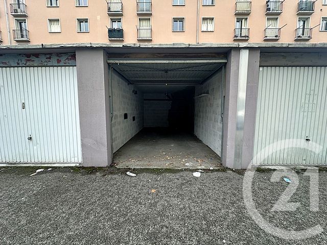 parking - CHAMBERY - 73