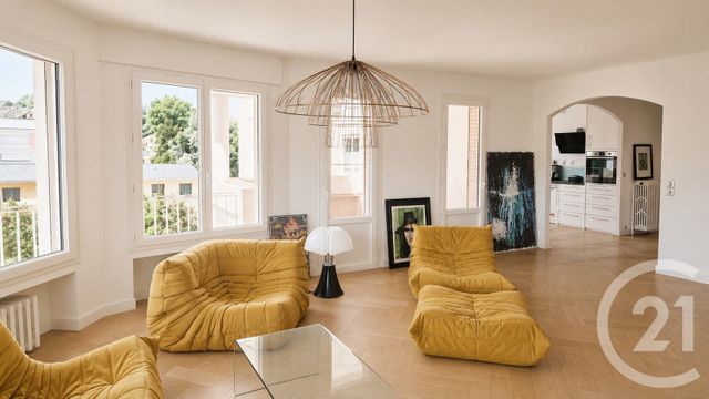 Appartement T4 à vendre - 5 pièces - 120.0 m2 - CHAMBERY - 73 - RHONE-ALPES - Century 21 Immobilière De La Vallée