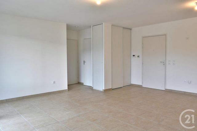 Appartement T2 à vendre - 2 pièces - 49.77 m2 - LA RAVOIRE - 73 - RHONE-ALPES - Century 21 Immobilière De La Vallée